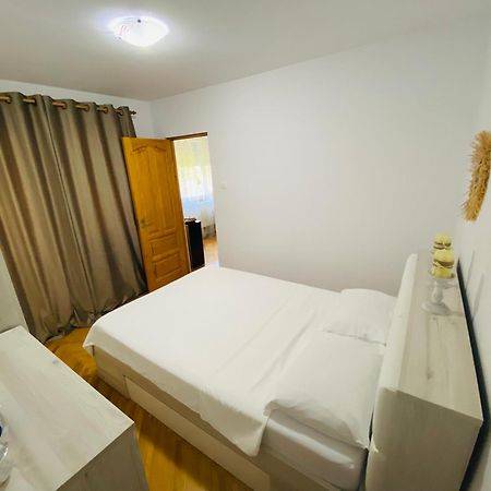 Home Away - Chic And Cozy Apartment コンスタンツァ エクステリア 写真