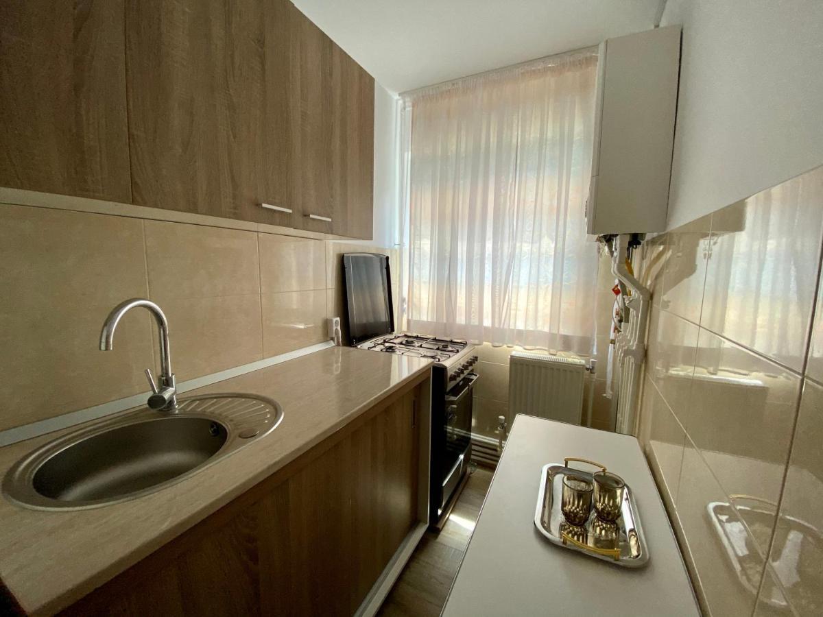 Home Away - Chic And Cozy Apartment コンスタンツァ エクステリア 写真